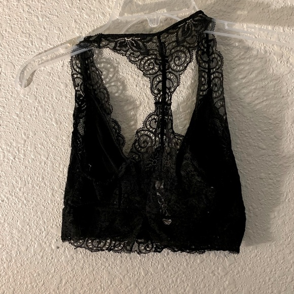 UO Out from Under Lace Bralett - Picture 2 of 3